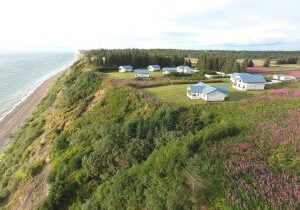 soaring eagle lodge alaska cottages on cliff overlooking cook inlet